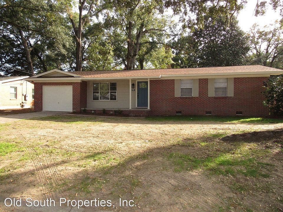 1st image of 2977 Skycrest Dr