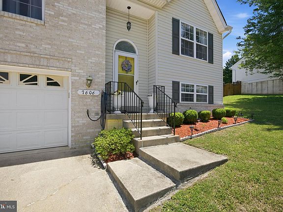 2nd image of 7606 Bentree Rd