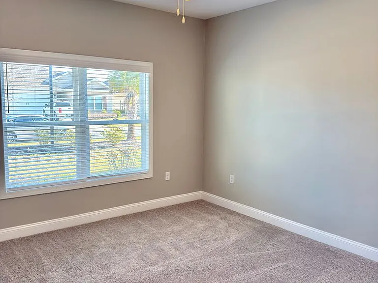 142 The Villas Way — Photo 6