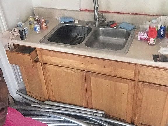 2nd image of 1184 Northlockwood