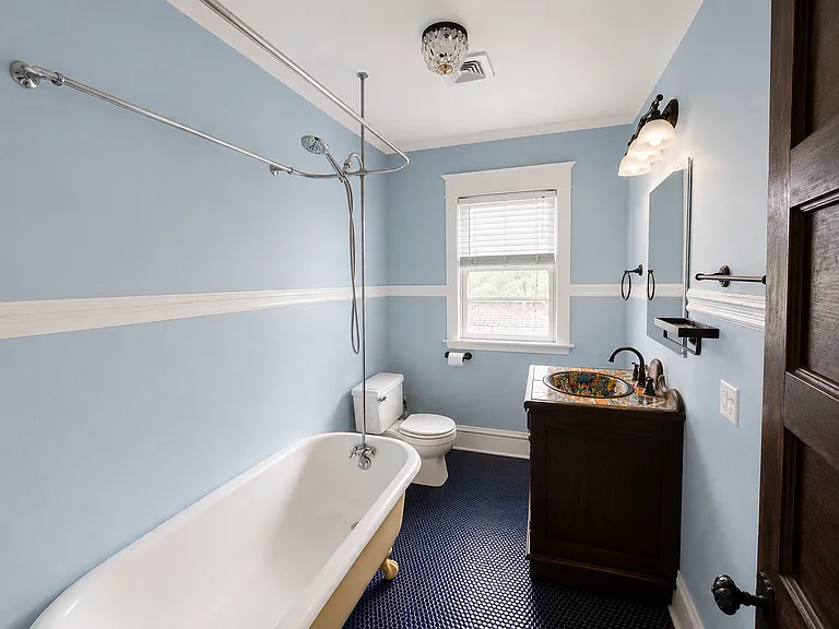 3232 Summit St — Photo 22