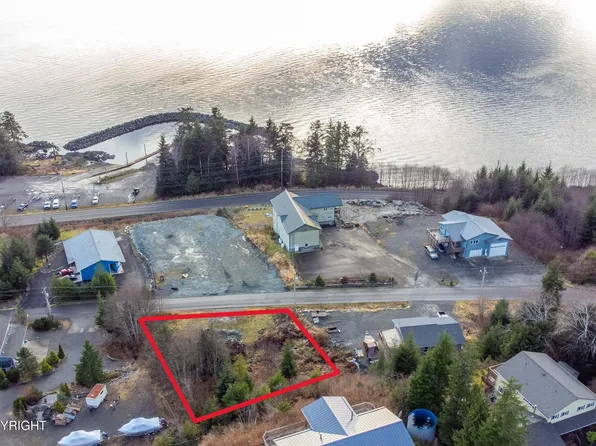68 Seawatch Dr, Ketchikan, AK 99901