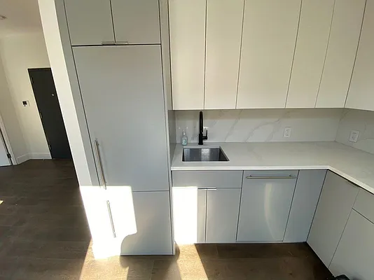 Rented by Besen Partners, LLC | media 12