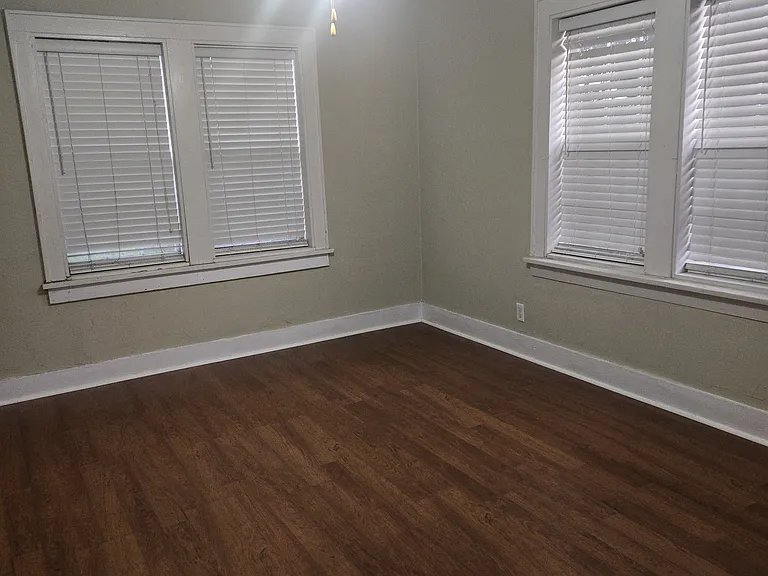 2510 W Park Pl — Photo 23
