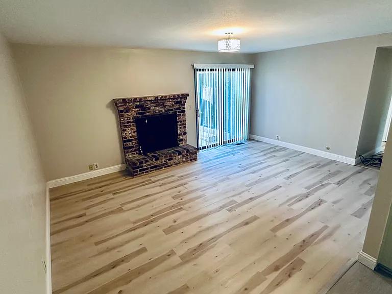 6801 Willowwood Way — Photo 12
