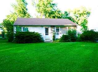 3704 Meadow Dr, Rolling Meadows, IL 60008