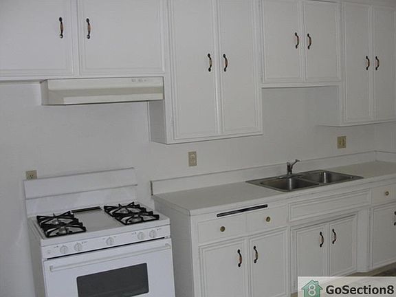 2nd image of 15321 Sheila St APT 1