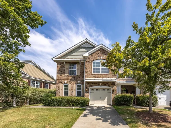 320 Longchamp Ln, Cary, NC 27519