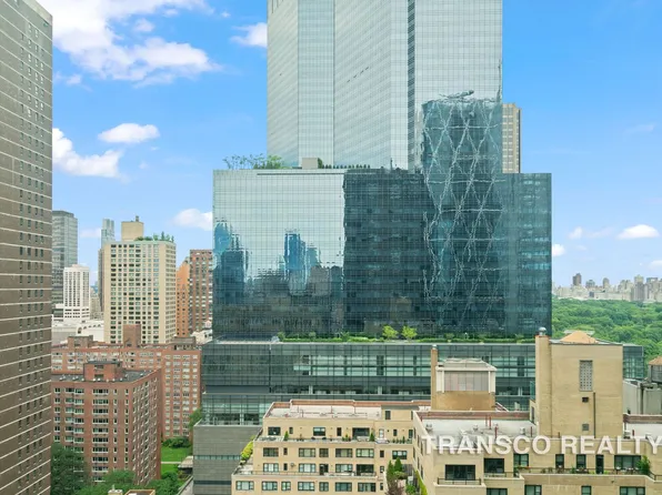 322 West 57th Street image 4 of 7