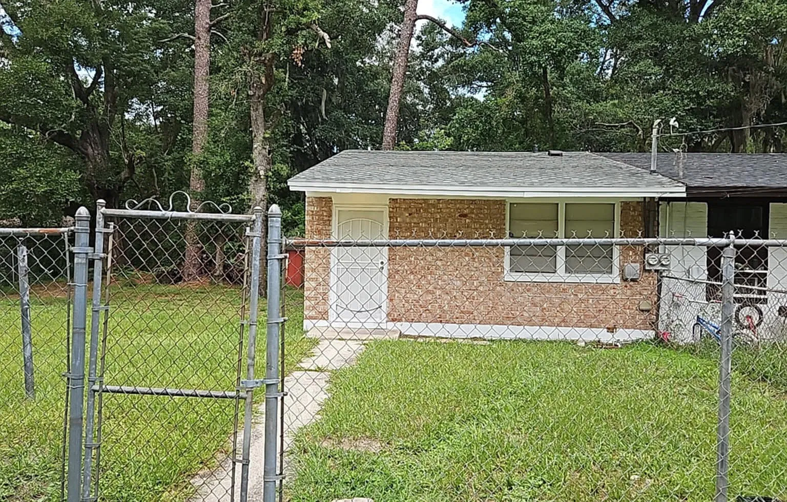2 bed, 680 sqft, $965 — Photo 1