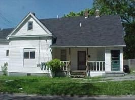 1st image of 110 E Goodall St APT 3