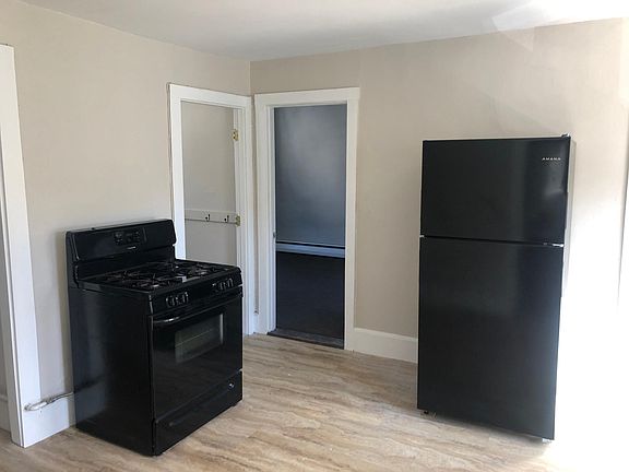 5th image of 17 11th Ave #3