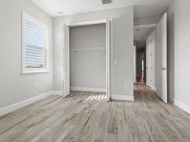 8134 Loren Cove Dr — Photo 29