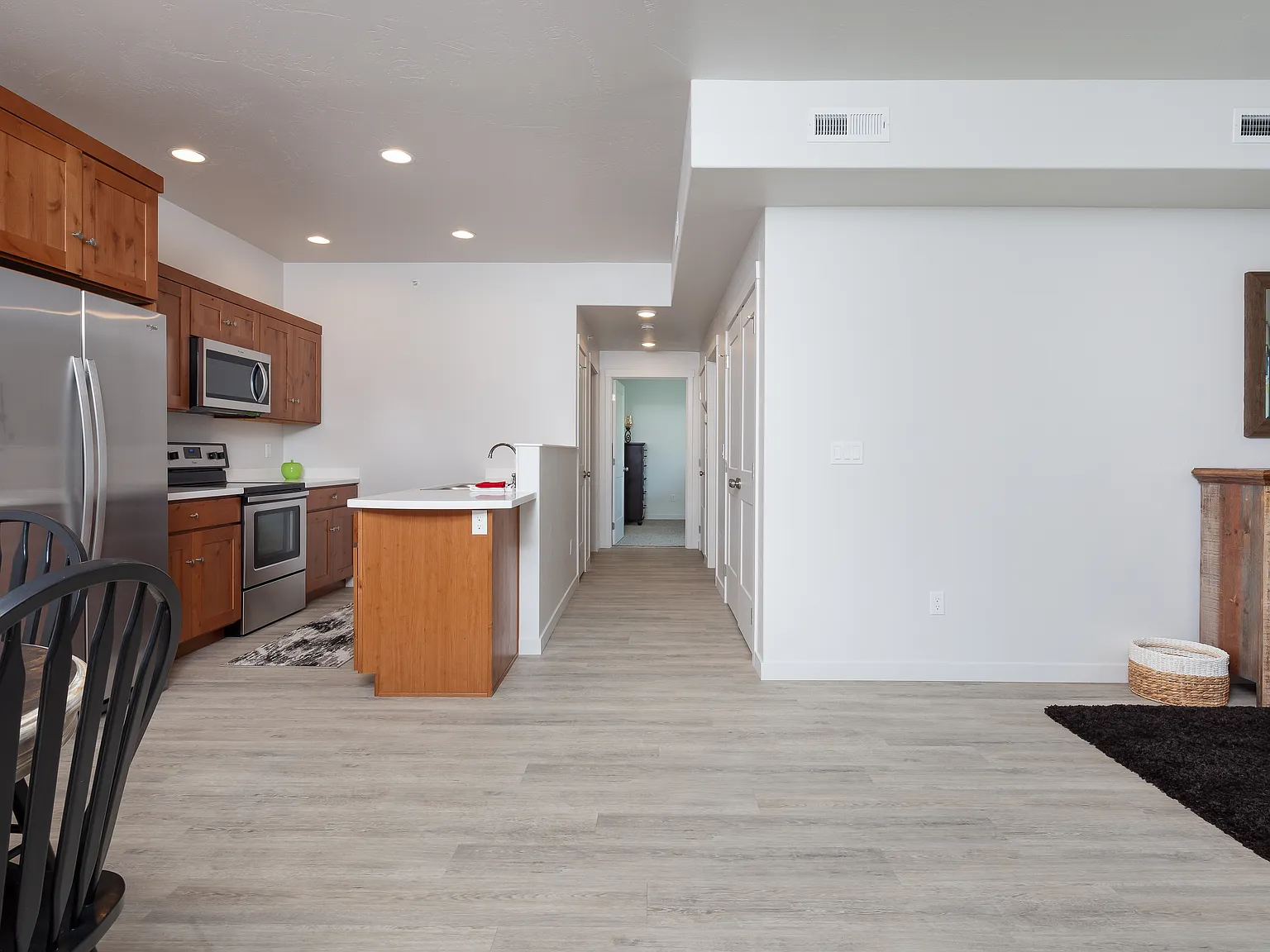 Owl View Landing — Photo 1