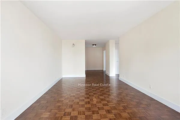 Rented by Mirador Real Estate | media 18