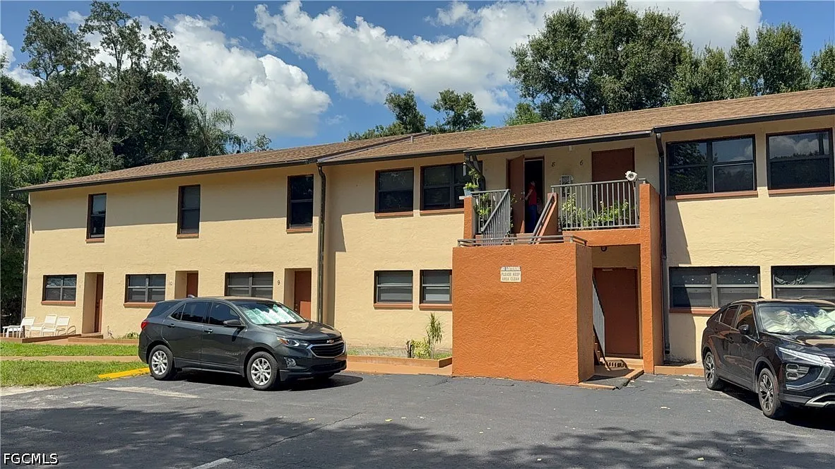 2 bed, 1.0 bath, 775 sqft, $1,100 — Photo 1