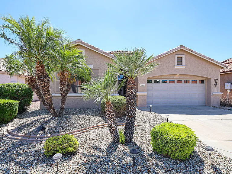 18100 N Coconino Dr — Photo 2