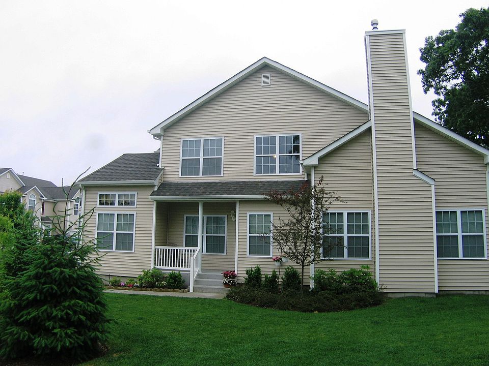 1st image of 161 Kettles Ln