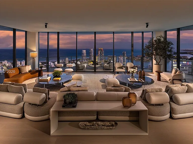 500 Alton #Penthouse 4701 — Photo 11