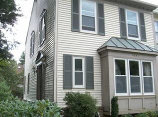 7651 Northern Oaks Ct, Springfield, VA 22153