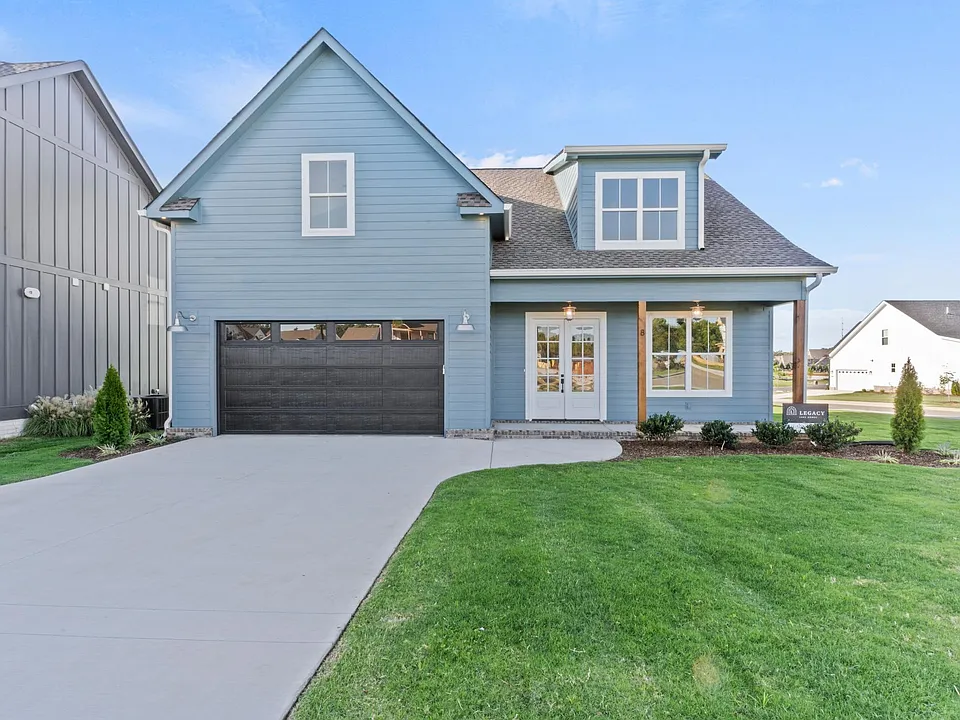 80 Latitude Dr