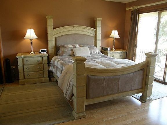 Awesome master bedroom suite