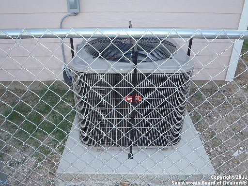 4th image of 3027 IVY LN