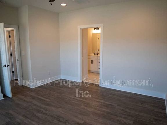 4th image of 358 Ginsberg Rd