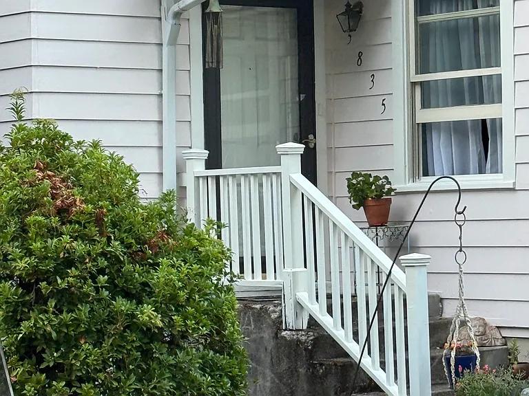 W A St — Photo 2
