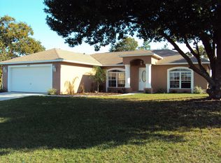 5142 Colchester Ave, Spring Hill, FL 34608