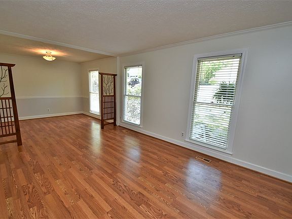 5th image of 138 Summerwood Way
