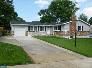 15 Decker Dr, Newark, DE 19711