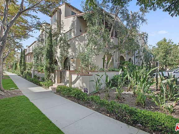 3rd image of 6400 S Seawalk Dr