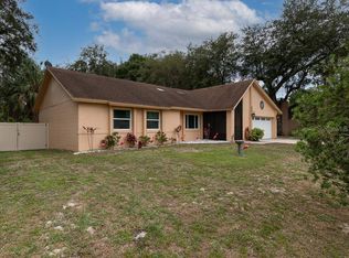 1039 N Harbor Dr, Deltona, FL 32725