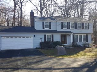 11931 Appling Valley Rd, Fairfax, VA 22030