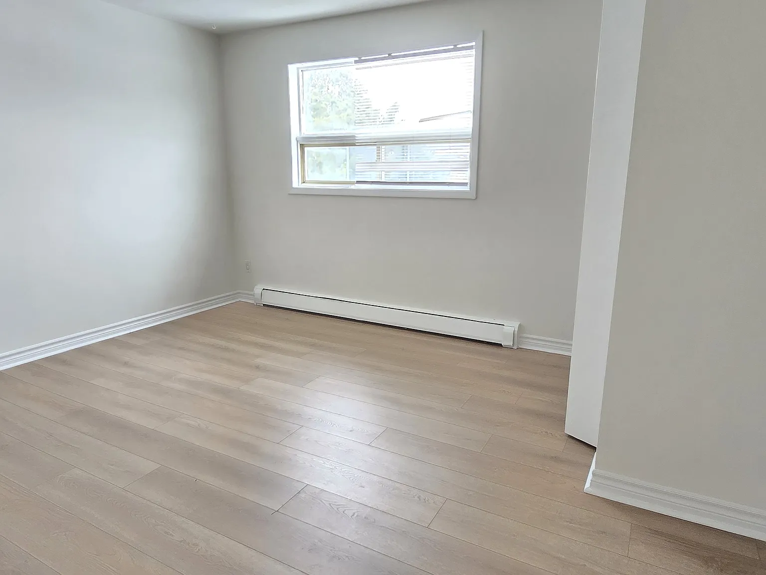 23 Rutherford Drive Kitchener — Photo 3