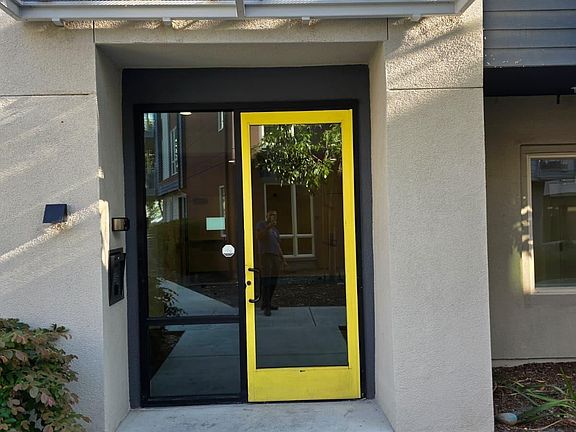 2nd image of 380 Riesling Ave Unit 33