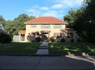 520 N Broadview Ave, Wichita, KS 67208