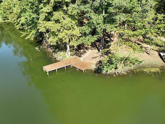 5th image of 1130 County Road 135 E