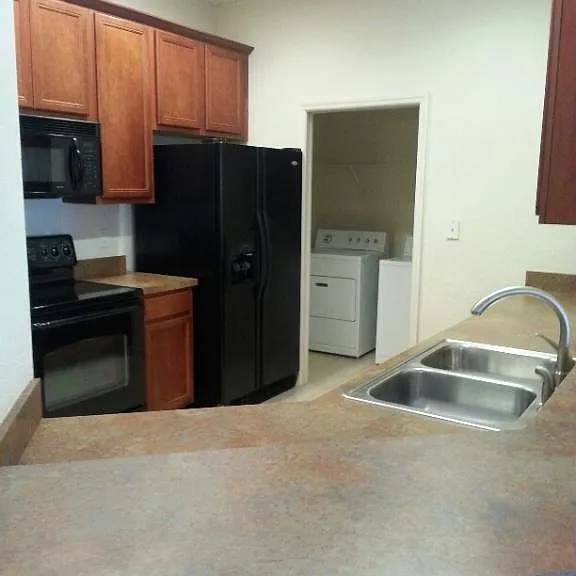 3000 Laurel Park Ln #207 — Photo 6