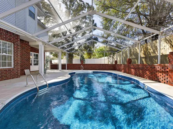 4530 Baywalk Cir, Pensacola, FL 32514