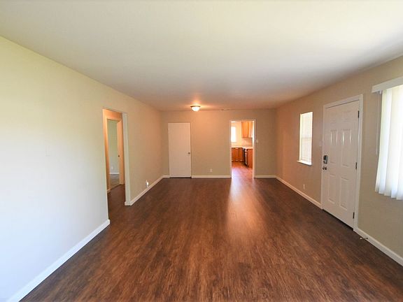 3rd image of 349 Lofas Pl