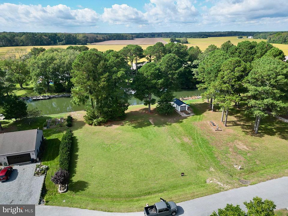 1st image of Tanhouse Rd