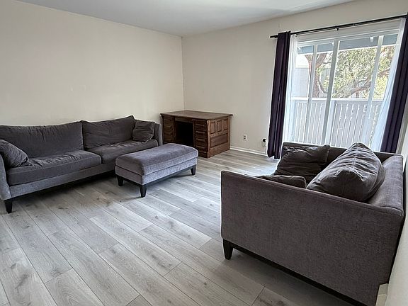 4th image of 1126 Cherry Ave APT 62