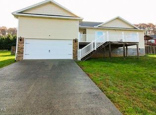 319 Stoney Brook Trl, Kodak, TN 37764
