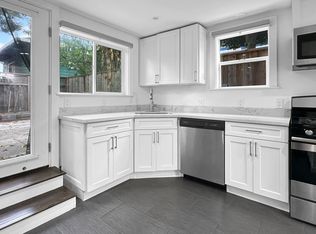 908 55th St, Oakland, CA 94608
