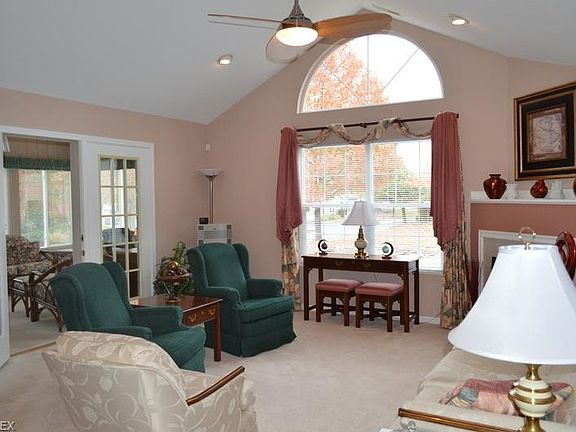 4th image of 546 Morningstar Dr