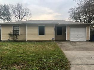1407 14th Ave N, Texas City, TX 77590
