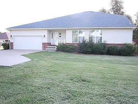 909 Briarview Dr
