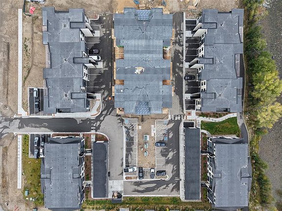 4th image of 740 Blue River Parkway UNIT E7
